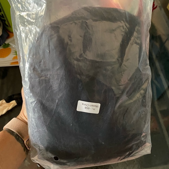 Genshin Impact Hu Tao Cosplay and Wig - Picture 3 of 4